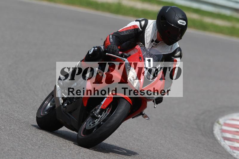 Archiv-2022/17 10.05.2022 Max Riedo ADR/Gruppe A/18